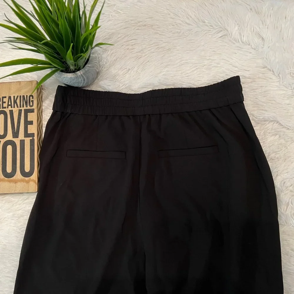 Banana Republic Pull on Drapey Jogger Pants - Picture 3 of 8